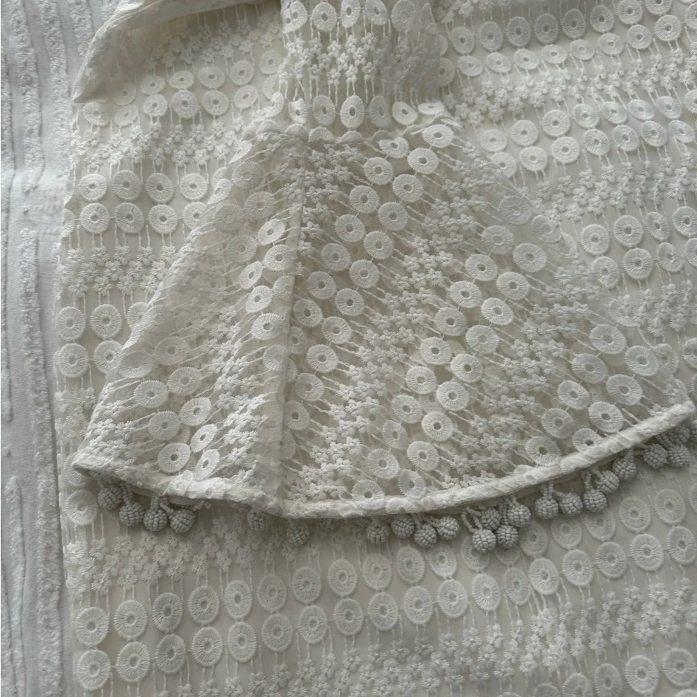 Detailed White Dress. - Picture 3 of 6